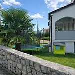 بيت للعطل Aurora Maris Near Opatija *
